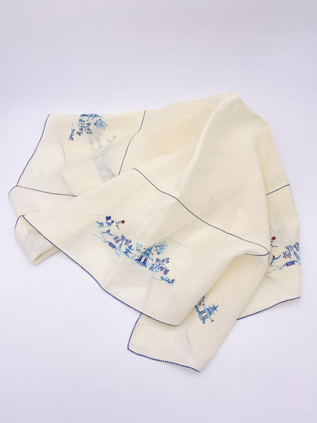 Embroidered Blue Temple Tablecloth and Napkins Set