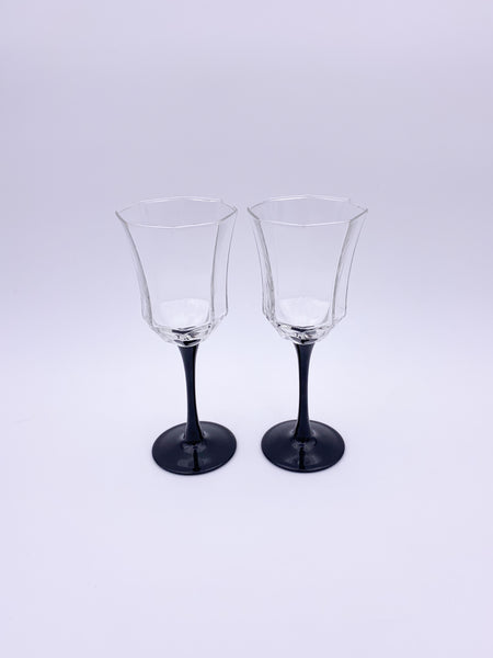Set of 2 Octogonal Wine Glasses