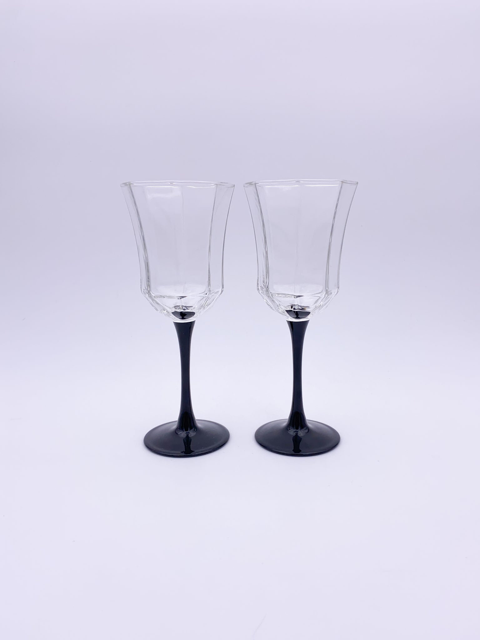 Set of 2 Octogonal Wine Glasses