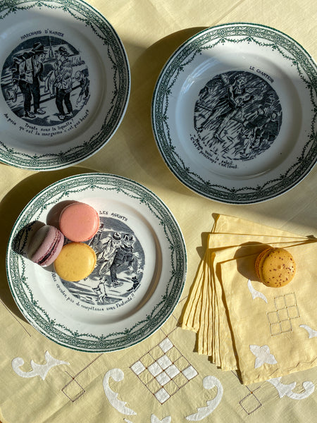 French Dessert Plates Set