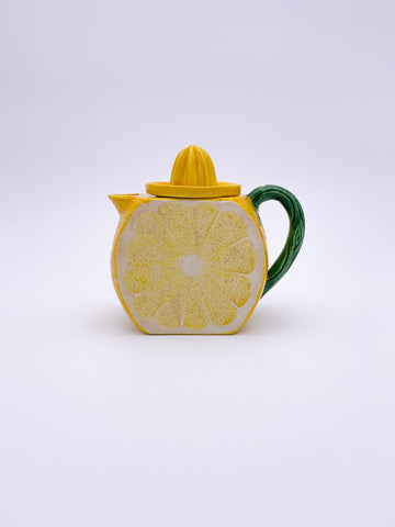 Lemonade Pitcher and Juicer