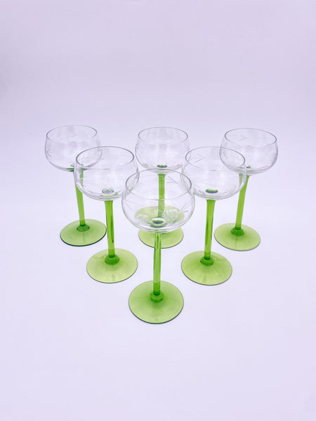 Set of 2 Clear and Green Wine Glasses