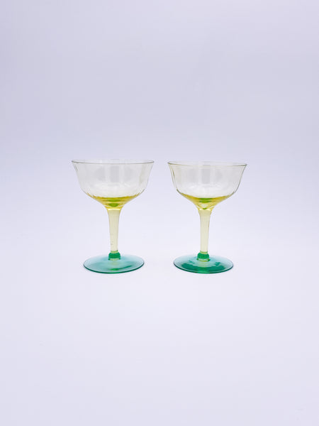 Set of 2 Yellow and Green Glasses