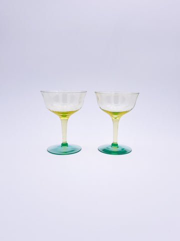 Set of 2 Yellow and Green Glasses